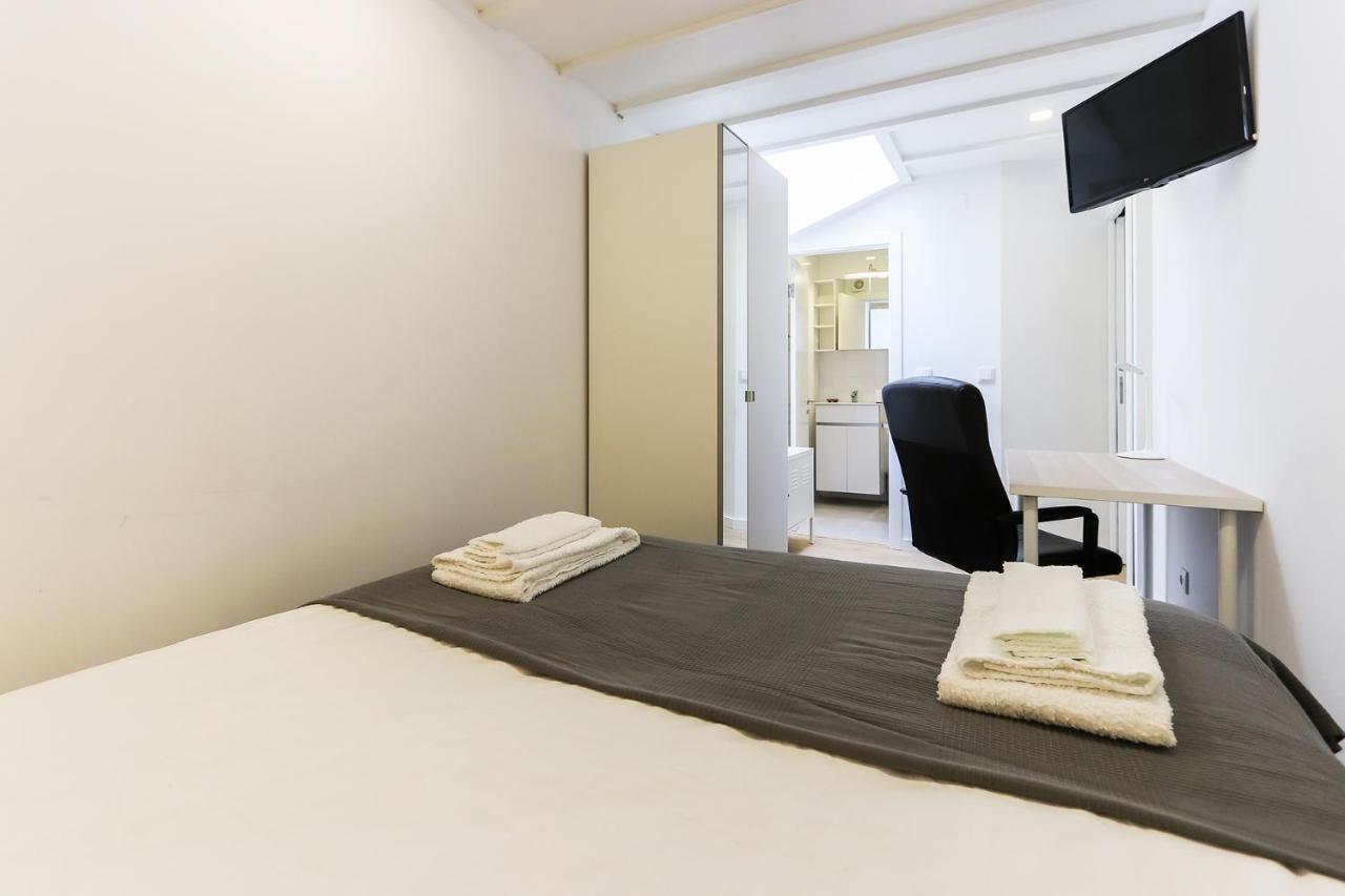 Wal Apartments- 3 Bedrooms With Parking Space Lissabon Buitenkant foto